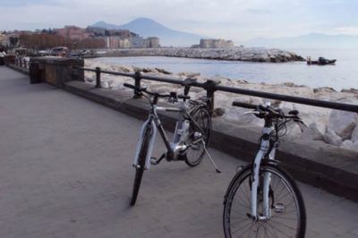 I Bike Naples: il cicloturismo con le sfogliatelle del golfo