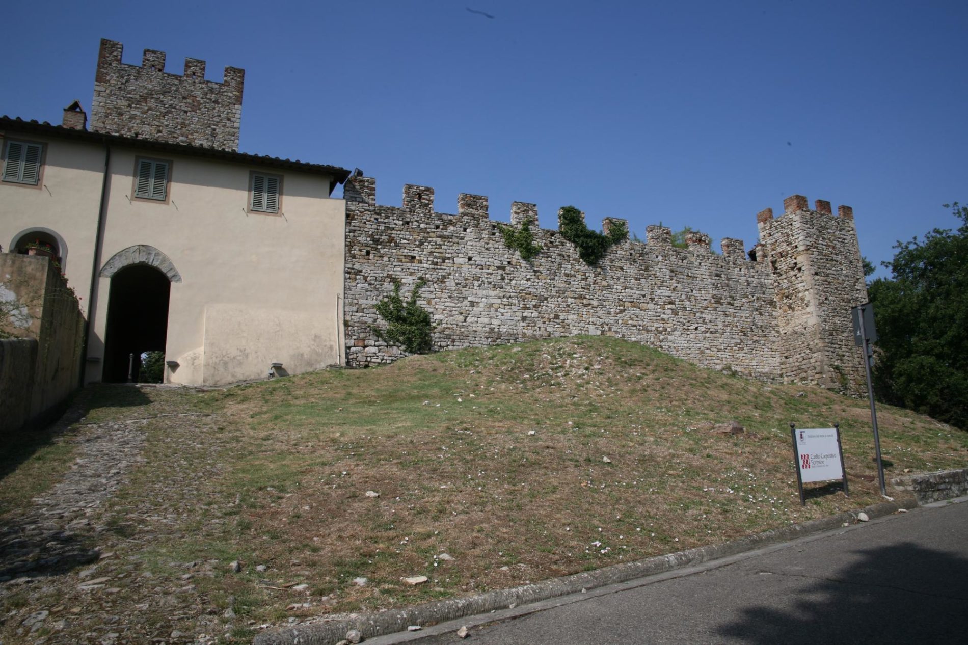 castello di Calenzano
