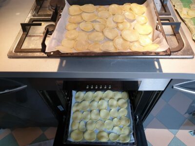 Patate sottili al forno 3 ricetta patate forno mauro 4