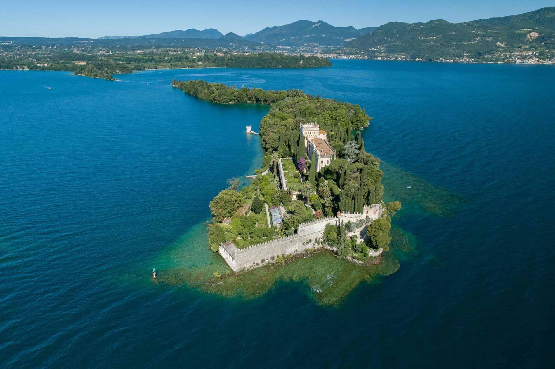 isola del garda cover