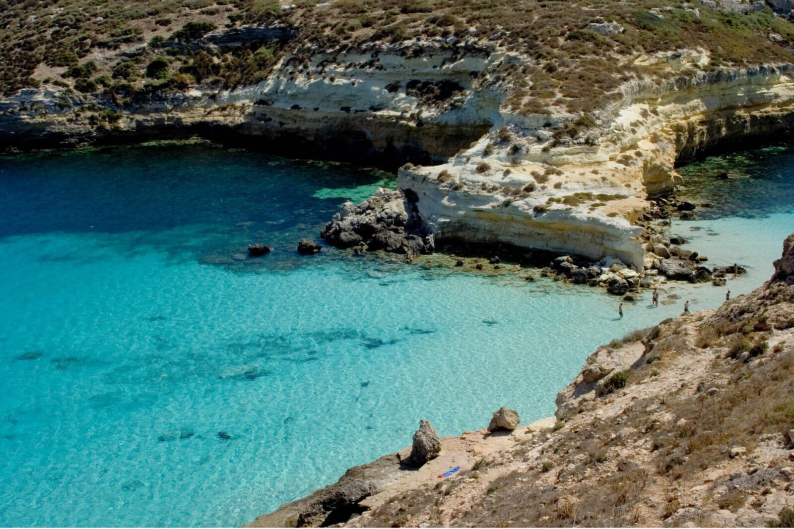 Rabbit islet Isola dei Conigli Lampedusa 2